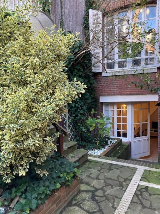 Comme Une Maison, Duplex Terrasse Hypercentre De Trouville Kültér fotó